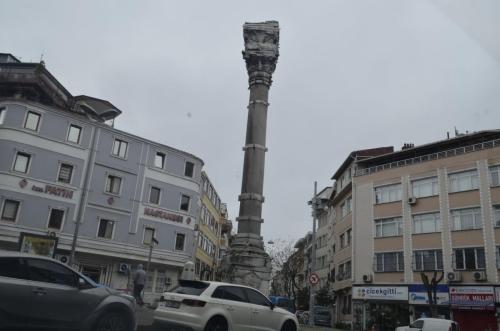 Η στήλη του Μαρκιανού (Kıztaşı)